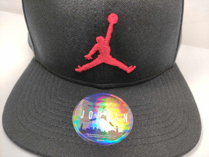 GORRA JORDAN PLANA BRED 2015 CON HOLOGRAMA UNITALLA ADULTO