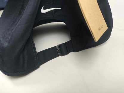 GORRA NIKE CURVA LEGACY91 BLACK DELGADA DRI FIT TRAININ