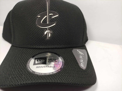 GORRA CURVA NEW ERA CAVALIERS DIAMON UNITALLA