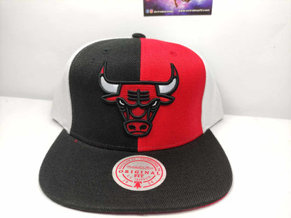 GORRA PLANA BULLS HOMAGE MITCHEL AND NESS SNAPBACK