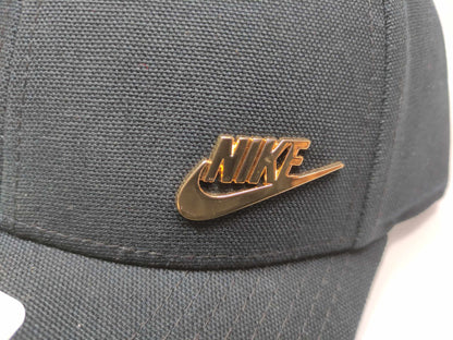 GORRA NIKE CURVA LEGACY91 METAL GOLD BLACK UNITALLA