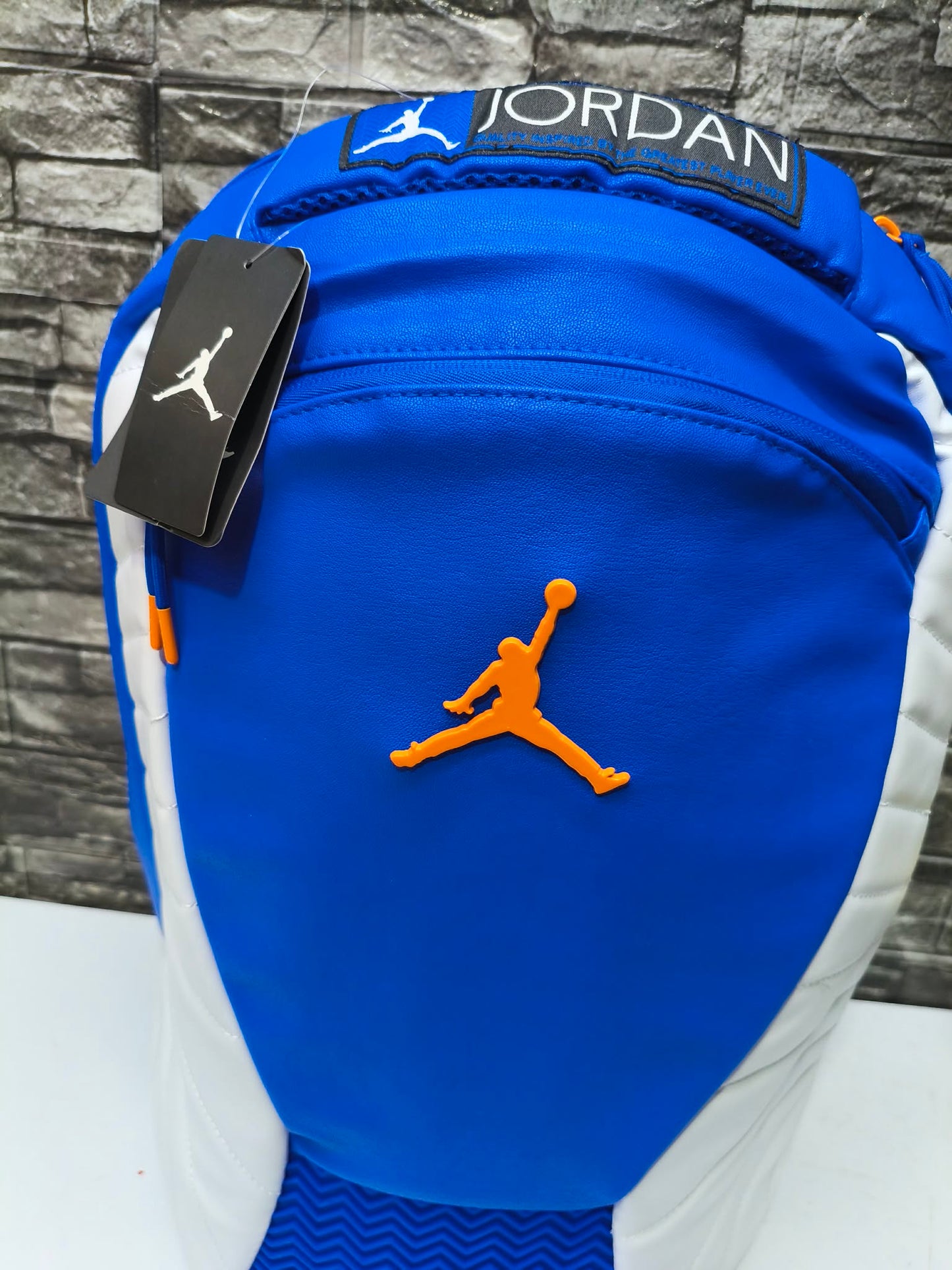 MOCHILA JORDAN 12 HYPER ROYAL EDITION ESP LAP 15" OFERTA!!