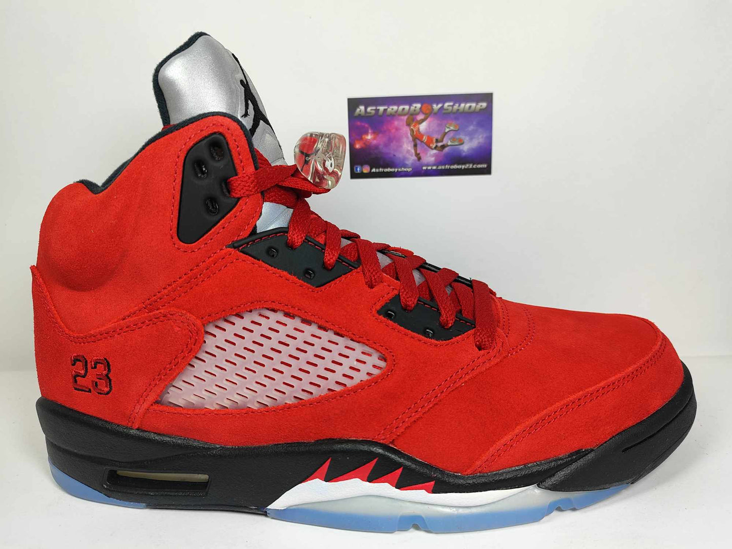 JORDAN 5 TORO BRAVO EN CAJA