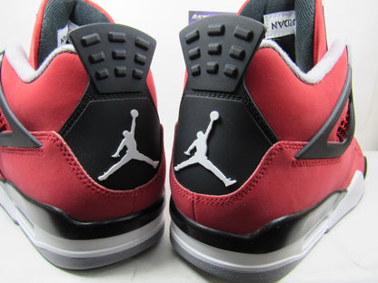 JORDAN 4 TORO BRAVO 2026 EN CAJA