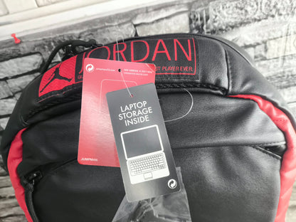 MOCHILA JORDAN 12 BRED FLUE GAME EDITION ESP LAPTOP 15"