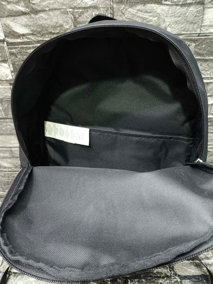 MOCHILA NIKE HERITAGE HBR  BLACK (42 ALTO X 28 ANCHO ESP LAP 15")