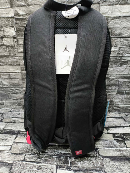 MOCHILA JORDAN JUMPMAN QUAD (21L) ESP LAPTOP 15"