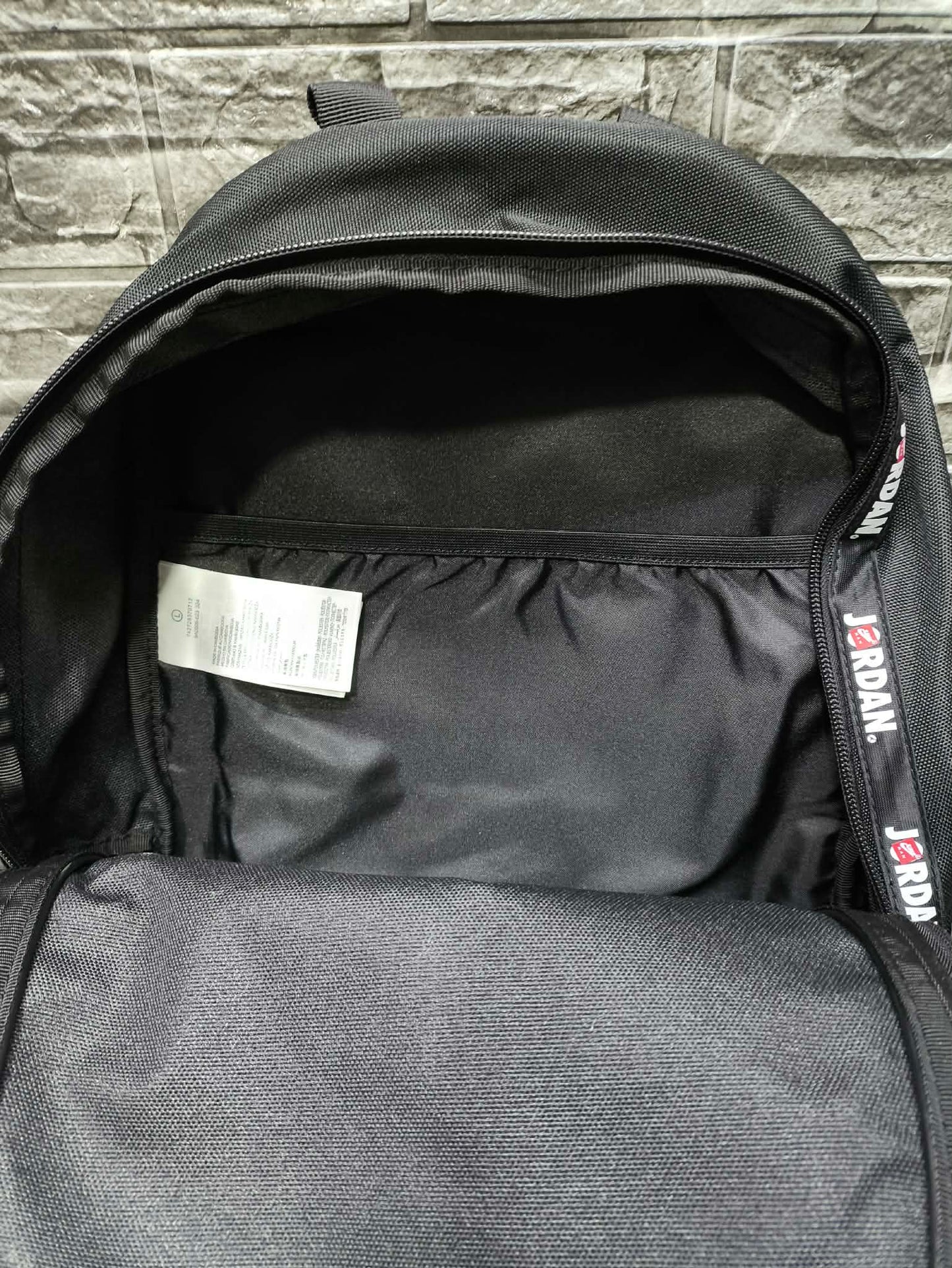 MOCHILA JORDAN JUMPMAN QUAD (21L) ESP LAPTOP 15"
