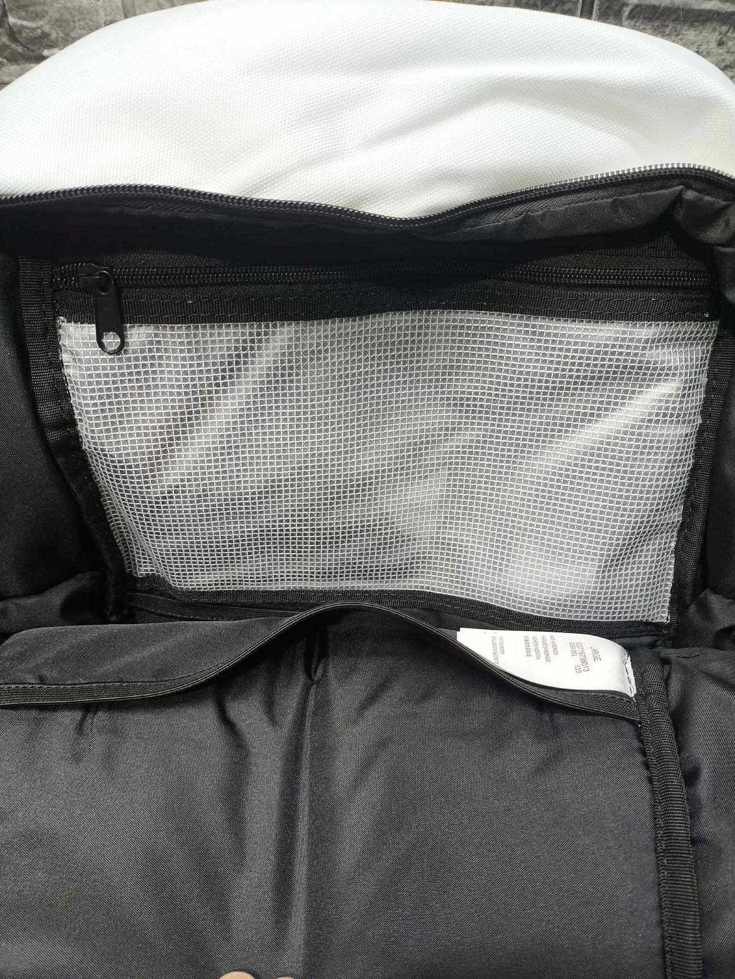 MOCHILA JORDAN JUMPMAN CLASSICS REMIX INFRARED ESP LAPTOP