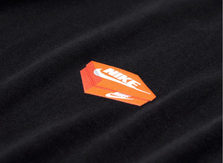 PLAYERA NIKE SHOES BOX COTTON TEE