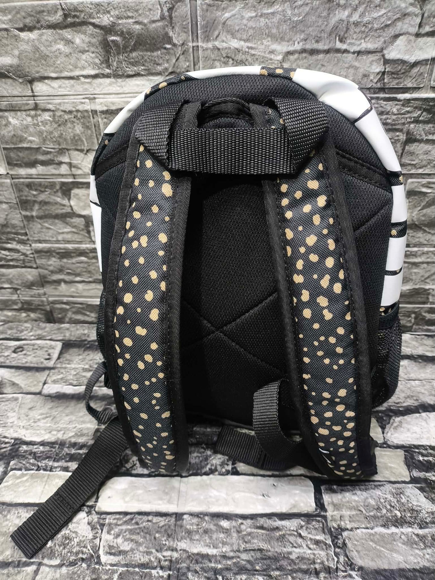 MINI BAG NIKE "CHETTA" NIÑAS MEDIDAS:23CM ANCHO X 30CM ALTO