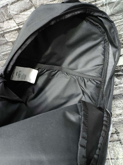 MOCHILA JORDAN SPLIT BAGPACK SILVER BLACK ESP LAP 14"