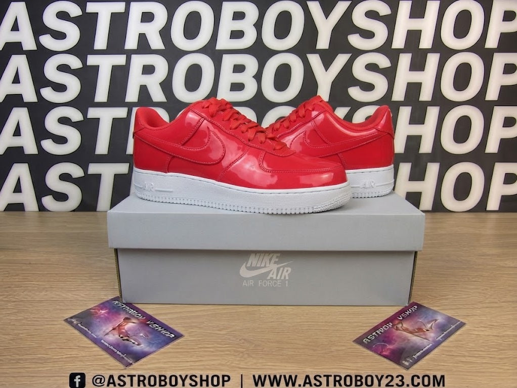 NIKE AF1 SIREN RED EN CAJA