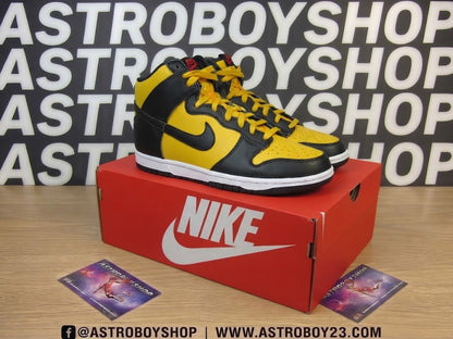NIKE DUNK HIGH UNIVERSITY GOLD EN CAJA