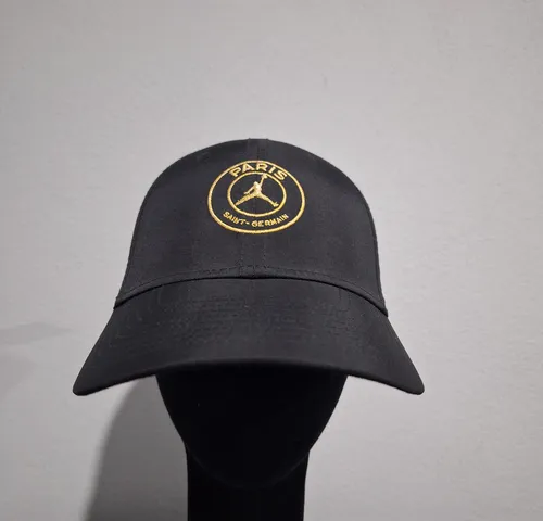 GORRA JORDAN CURVA LEGACY91 X PSG PARIS BLACK GOLD UNITALLA