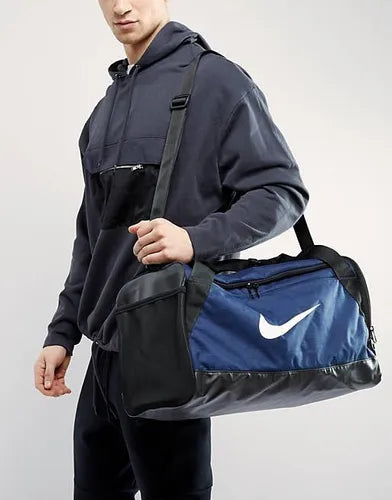MALETA NIKE BRASILIA GYM NAVY BLUE (S) 50X27CM
