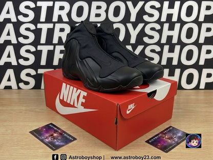 NIKE FLIGHTPOSITE 2024 TRIPLE BLACK BATMAN EN CAJA