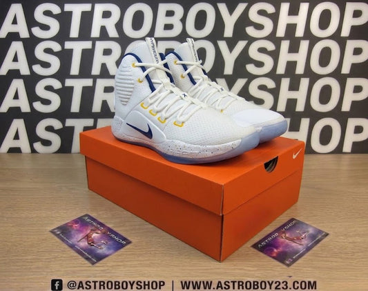 NIKE HYPERDUNK X NIKOLA JOKIC EN CAJA