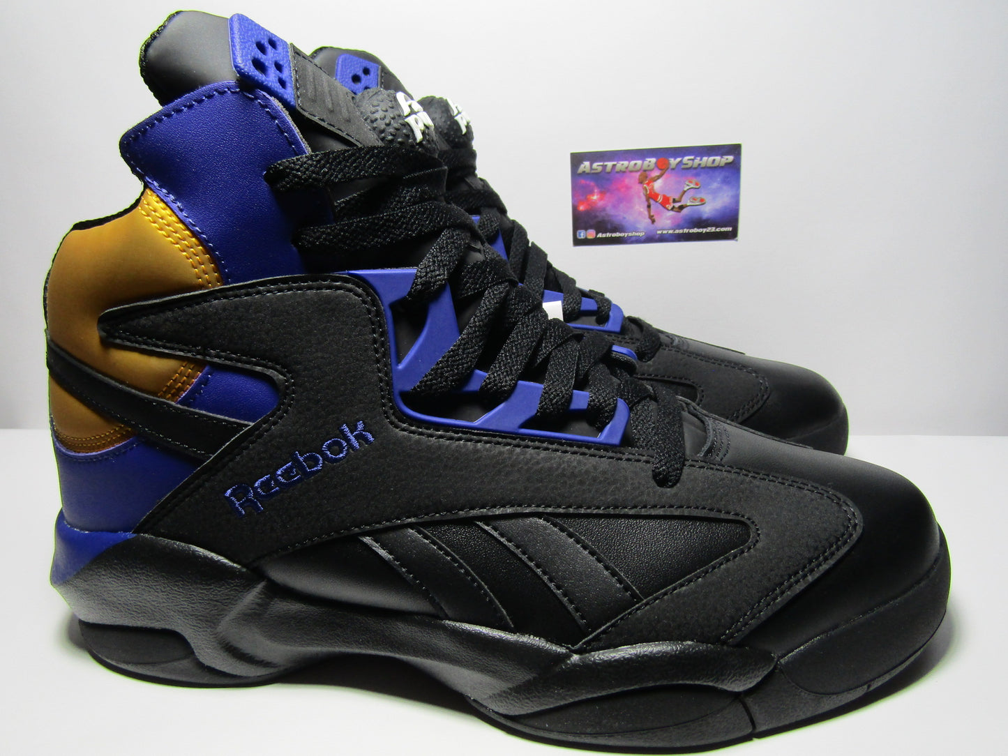 RBK SHAQ ATTAQ "LAKERS" PUMP EN CAJA LENGUETA INFLABLE