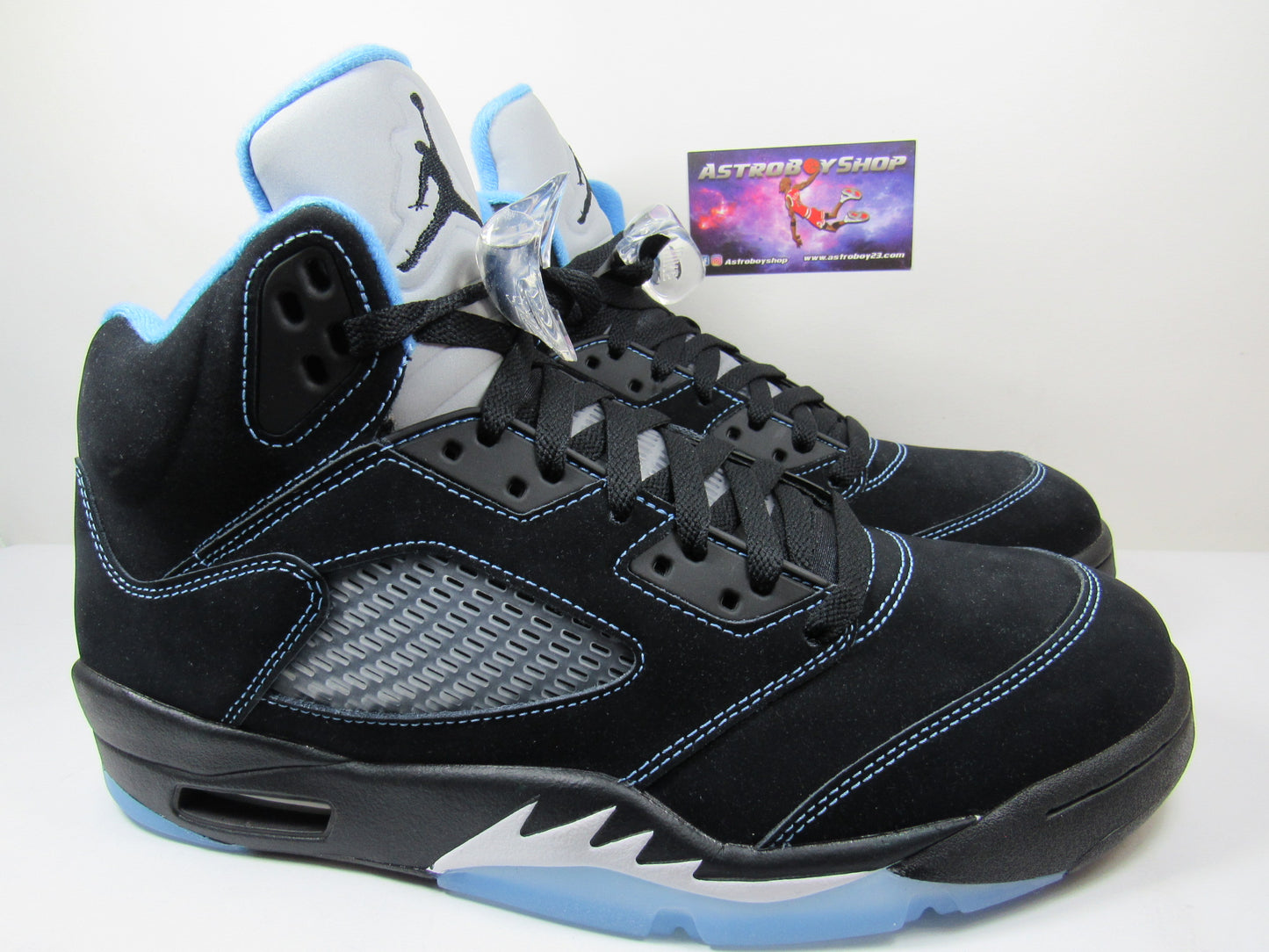 JORDAN 5 BLACK UNC EN CAJA