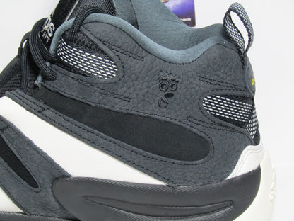 KOBE CRAZY 8 BLACK GREY 2023 EN CAJA ECOLOGICA
