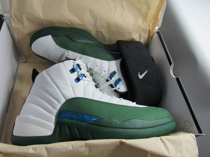 JORDAN 12 BUCKS GREEN EN CAJA