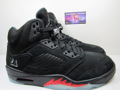 JORDAN 5 HALLOWEN GLOW IN THE DARK EN CAJA