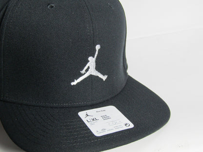 GORRA JORDAN PRO CAP EVOLUTION BLACK PLANA (L/XL)