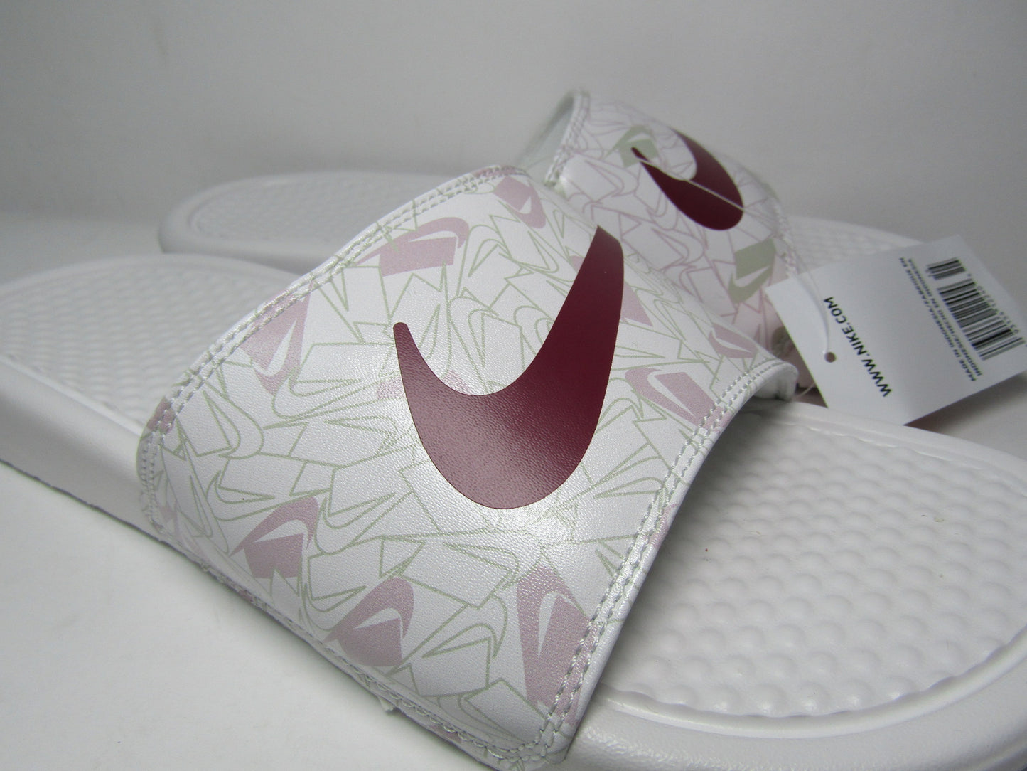 SANDALIAS NIKE BENASSI JDI FLORAL PRINT WOMENS (22 CM)