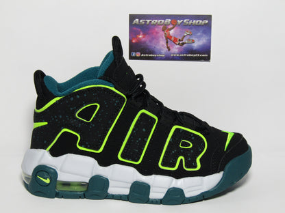 PIPPEN AIR MORE UPTEMPO KIDS "BLACK VOLT" KIDS EN CAJA (18 CM)