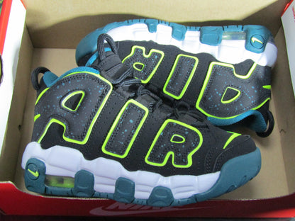 PIPPEN AIR MORE UPTEMPO KIDS "BLACK VOLT" KIDS EN CAJA (18 CM)