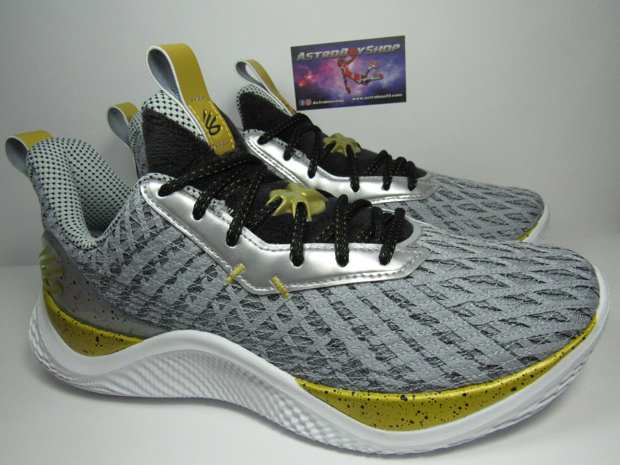 UNDER ARMOUR CURRY 10 FLOW "FATHER TO SON" EN CAJA