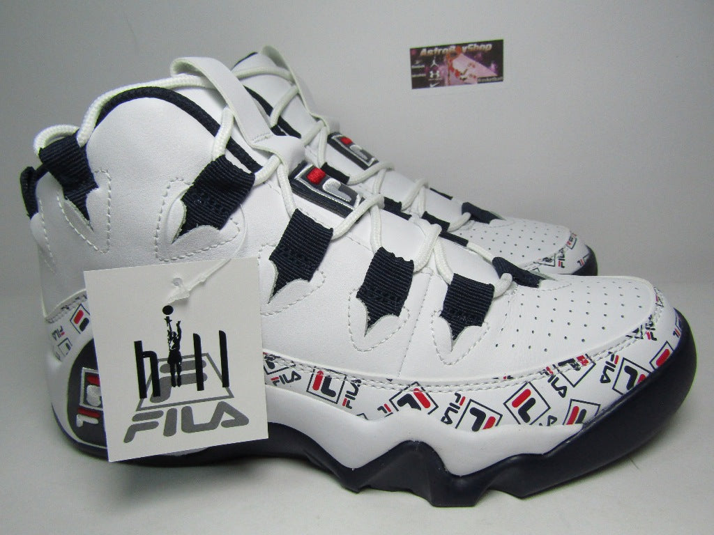 FILA GRANT HILL 95 MULTILOGO EN CAJA (25 CM)