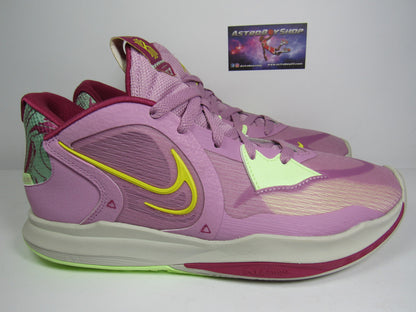 KYRIE LOW 5 WORLD 1 EN CAJA NIKE