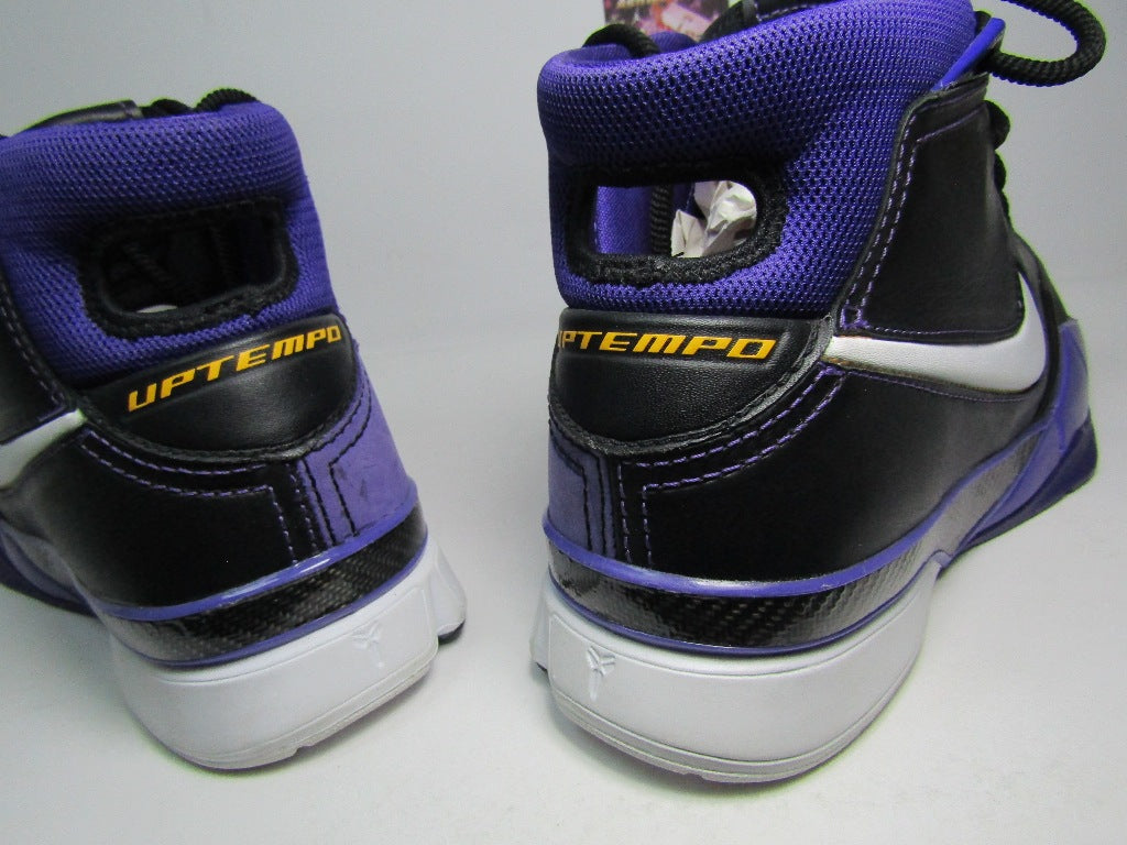 KOBE 1 VARSITY PURPLE EN CAJA KOBE