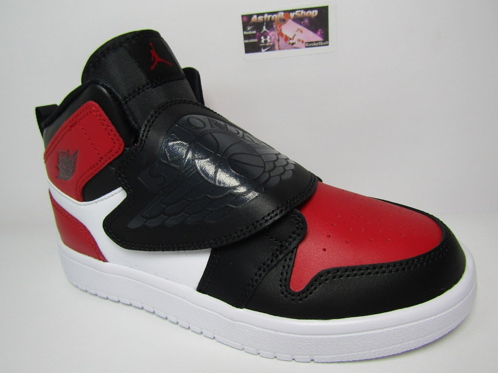 JORDAN 1 SKY BRED TOE KIDS EN CAJA (21CM)