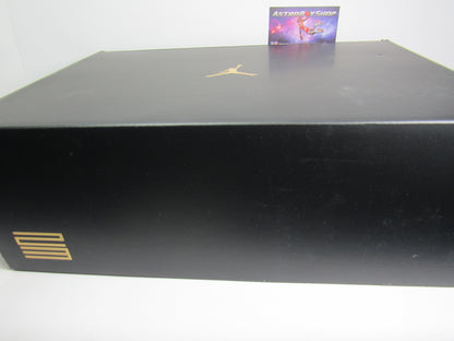JORDAN 11 GRATITUDE DMP 2023 GOLD EN CAJA