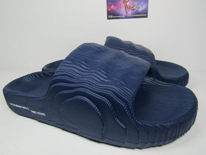 SANDALIAS ADILETTE22 DARK NAVY EN CAJA