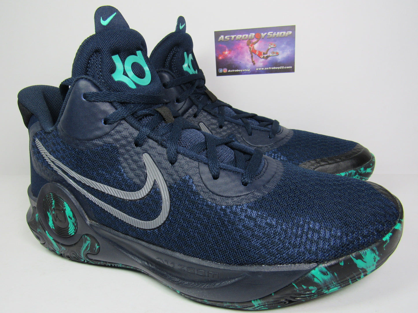 KEVIN DURANT TREY IX "EMERALD" EN CAJA