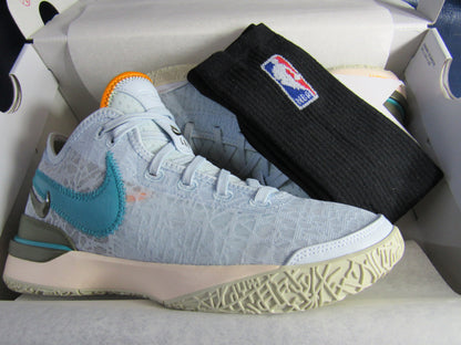LEBRON 20 NXXT BLUE TINT EN CAJA