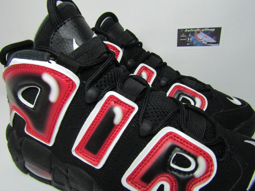 PIPPEN AIR MORE UPTEMPO CRIMSON KIDS EN CAJA (23.5 CM)