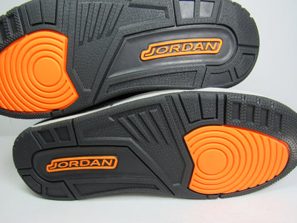 JORDAN 3 FEAR EN CAJA
