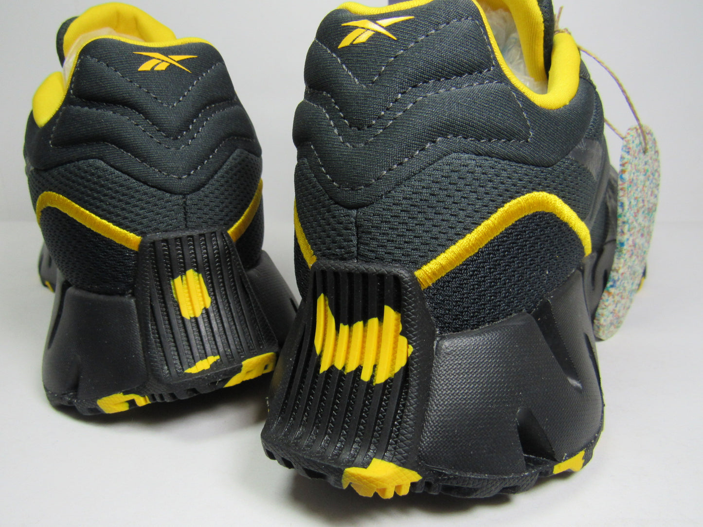 REEBOK ZIG DYNAMICA 4 GREY YELLOW EN CAJA