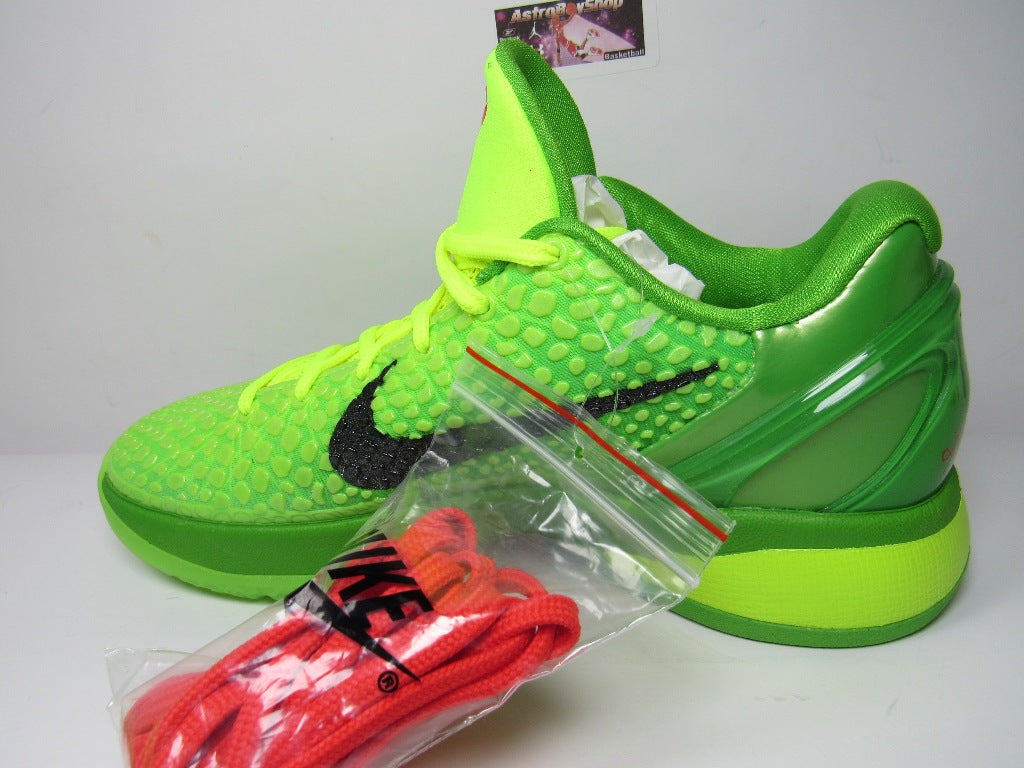 KOBE 6 GRINCH EDITION EN CAJA