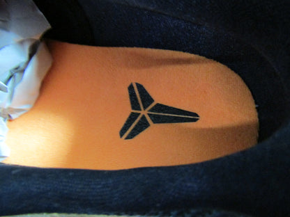 KOBE X FLIGHT KIDS EN CAJA NIKE