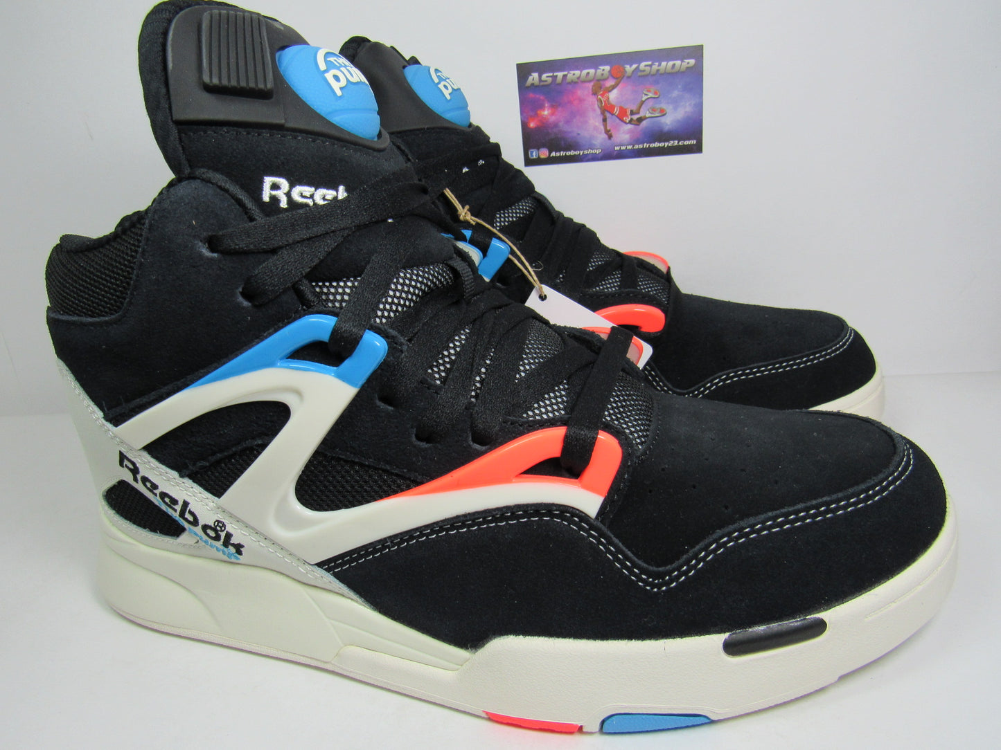 REEBOK THE PUMP OMNI ZONE 2 "CORE BLACK" EN CAJA