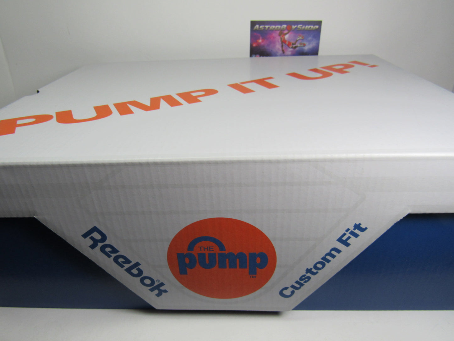 REEBOK THE PUMP OMNI ZONE 2 "CORE BLACK" EN CAJA