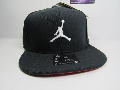 GORRA JORDAN MVP PRO CAP CHAMPION BLACK (M/L)
