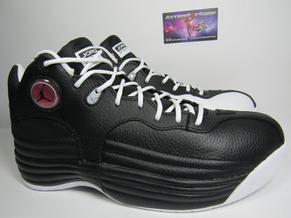 JORDAN JUMPMAN TEAM 1 BLACK EN CAJA