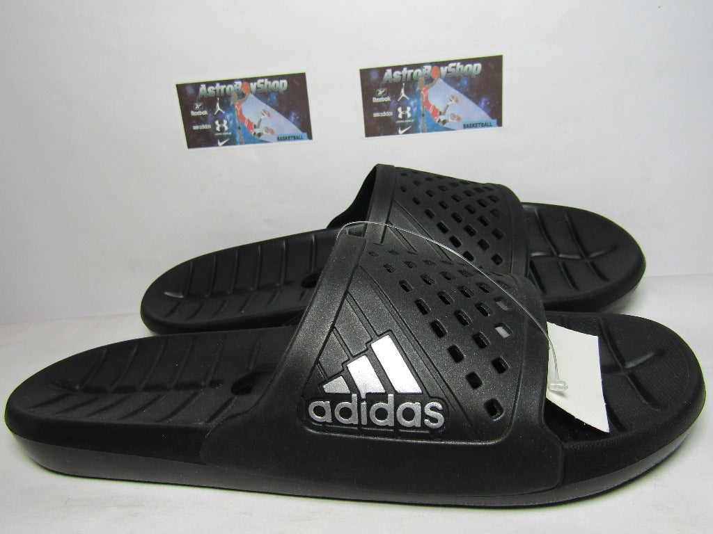 SANDALIAS ADIDAS KYASO BLACK EN CAJA